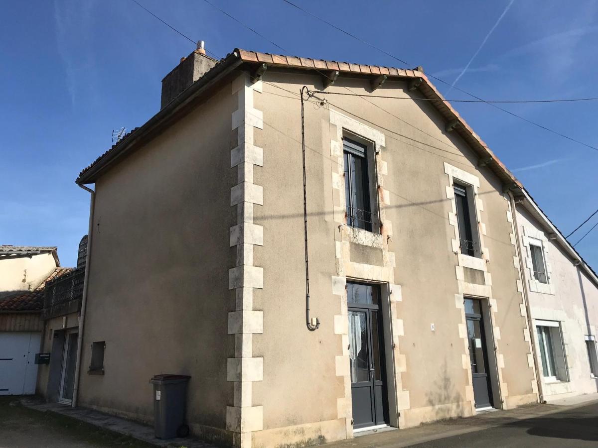 Petite Escale Vivonnoise A 2 Villa Vivonne Dış mekan fotoğraf